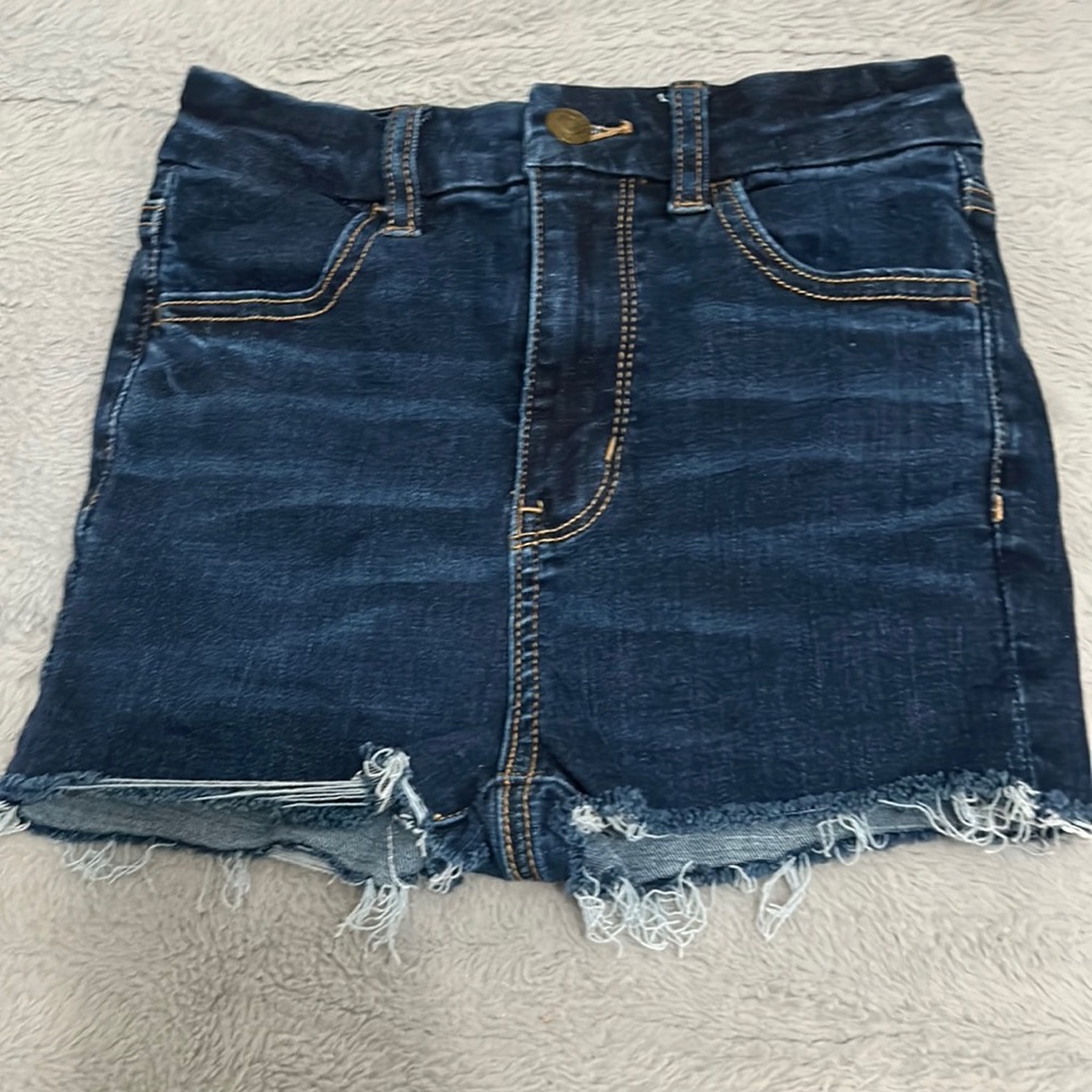 American eagle,size00,dark blue jean shorts